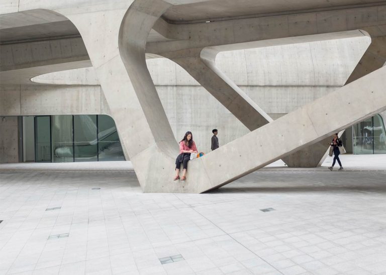 Using different shapes in architecture and beyond